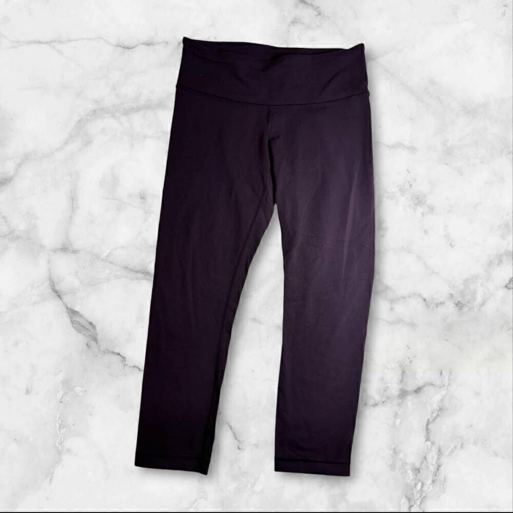 Lululemon Size 4 Purple Wunder Unders 23"